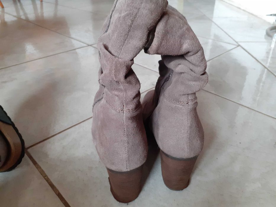 Cafe Moda beżowe botki