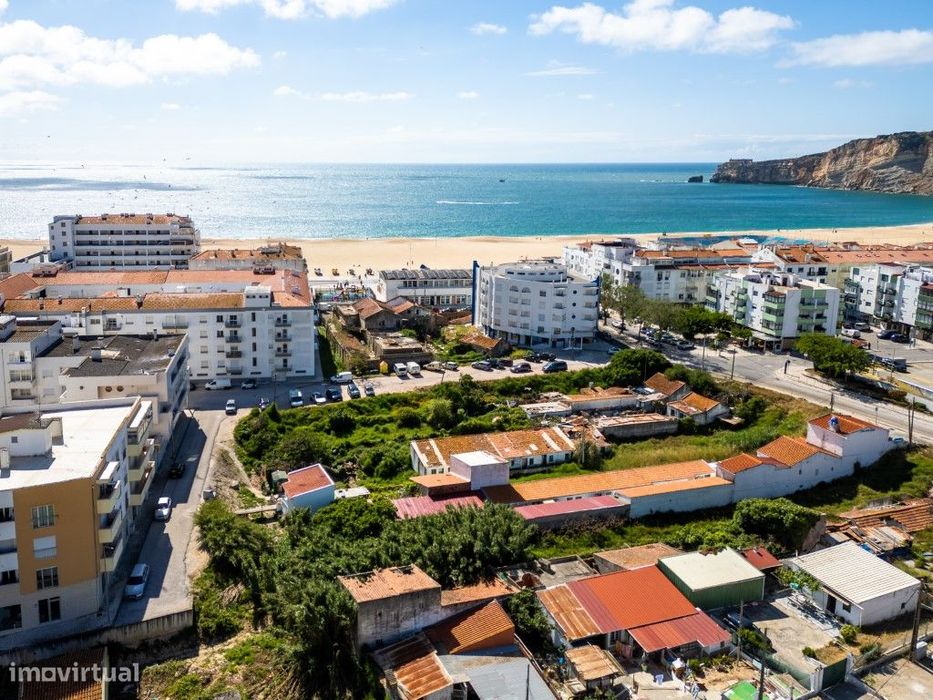 T2 com muita luz natural na Nazaré a 5 Minutos da Praia