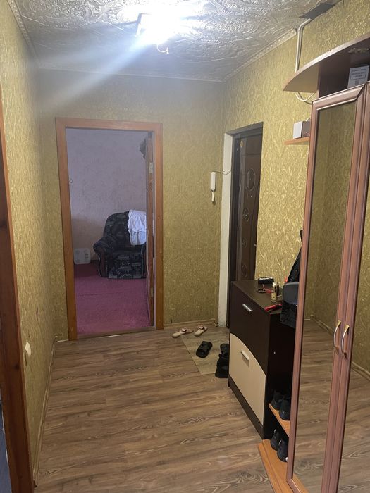 Продам 2х комн квартиру 2 эт. на ПЗТО ( ул Войновой )