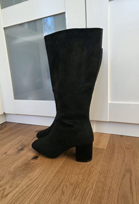 Kozaki na obcasie r. 36