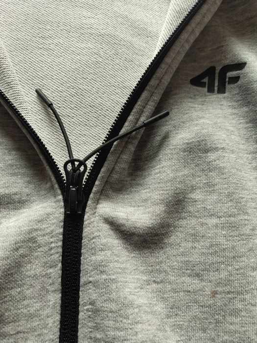 Bluza 4F męska z kapturem r.L oryginalna