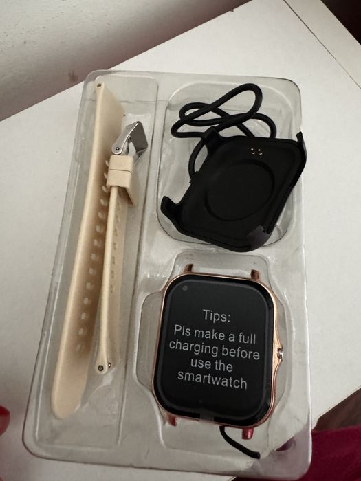 Смарт-часы 4,65 см