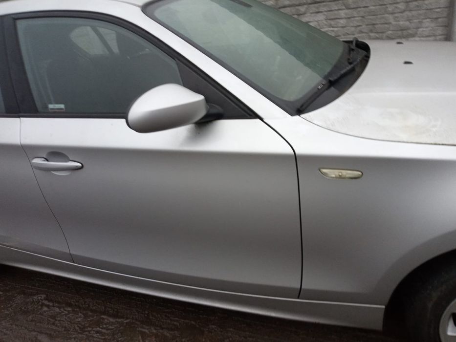 Bmw e87 prawe drzwi titansilber metallic