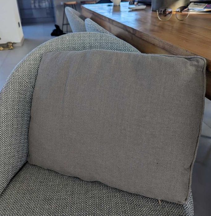 Almofada Cinza Rectangular Grey Cushion