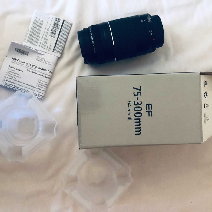 Máquina e Teleobjetiva Canon novas