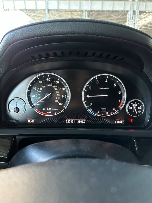 Продам BMW 740i в гарному стані