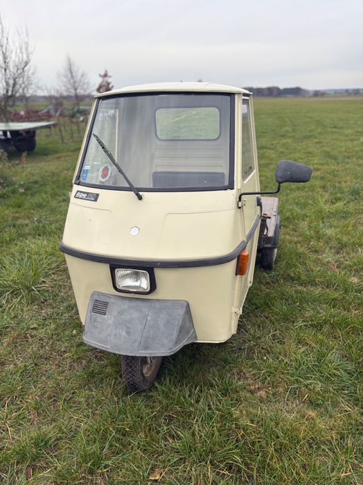 Piaggio Ape 50 trójkołowiec
