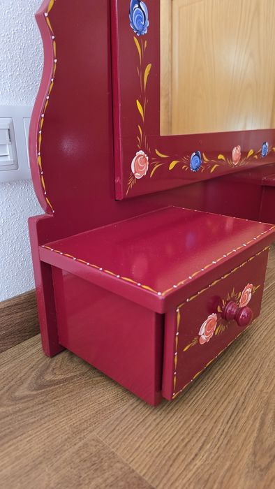 Mobília Alentejana Pintada à Mão