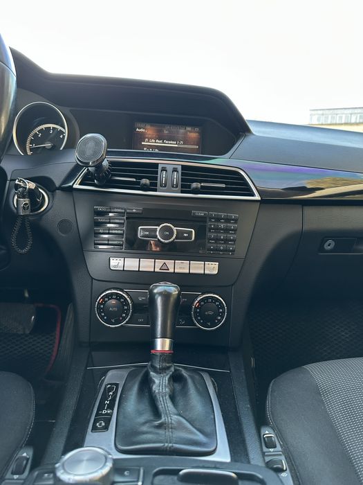 Mercedes C-class S204 2012, Дизель, на автоматі