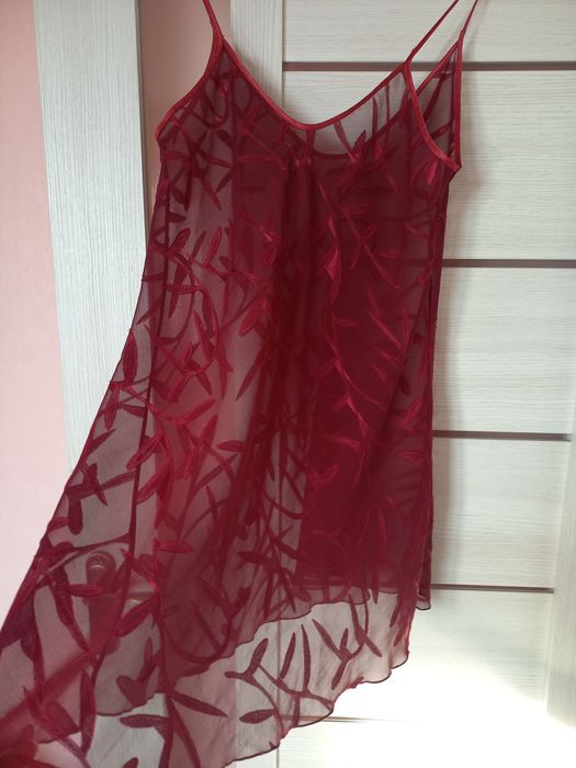 Білизна, жіноча сорочка