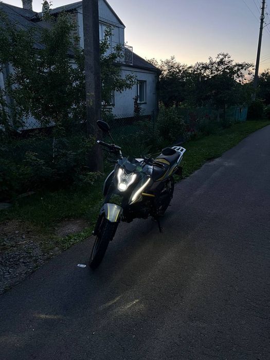 Продам мотоцикла мустаннг мт250