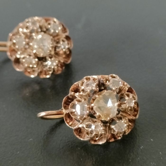 Stare złote kolczykiz diamentami - Francja
