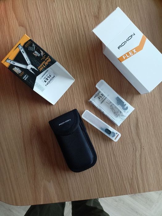 Multitool  Roxon