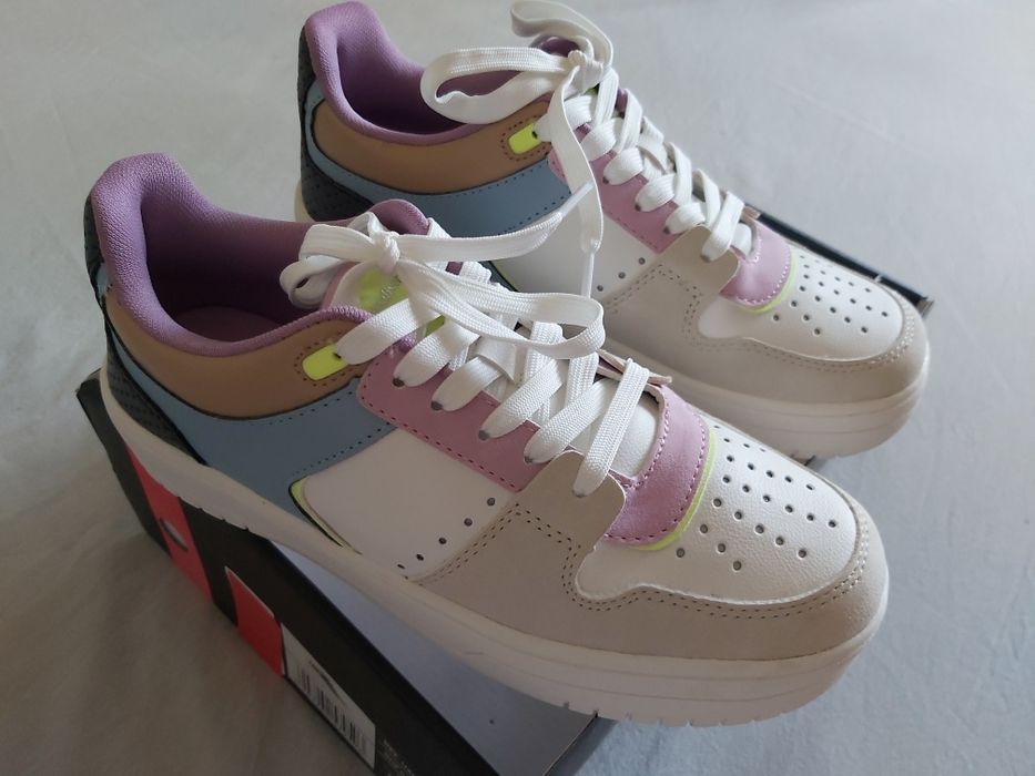 Кросівки stradivarius, жіночі кросівки, кеди 38 розмір страдіваріус