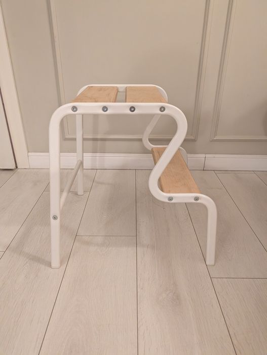 Ikea Grubban taboret ze stopniem