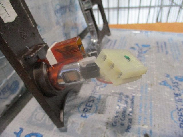 Moldura da consola central / rádio / aro VOLKSWAGEN Touareg (7L)