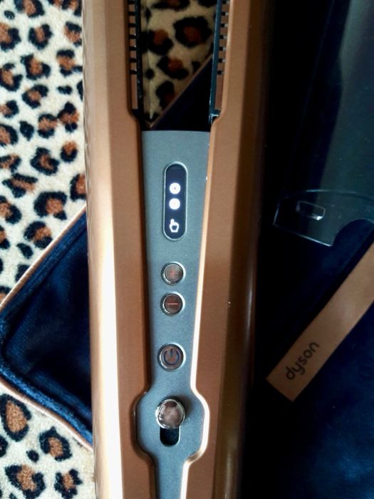 Випрямляч для волосся Dyson Corrale