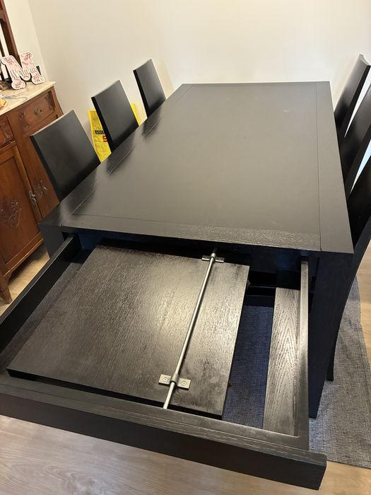 Mesa e cadeiras madeira Wengue 1,80m a 2,80 m