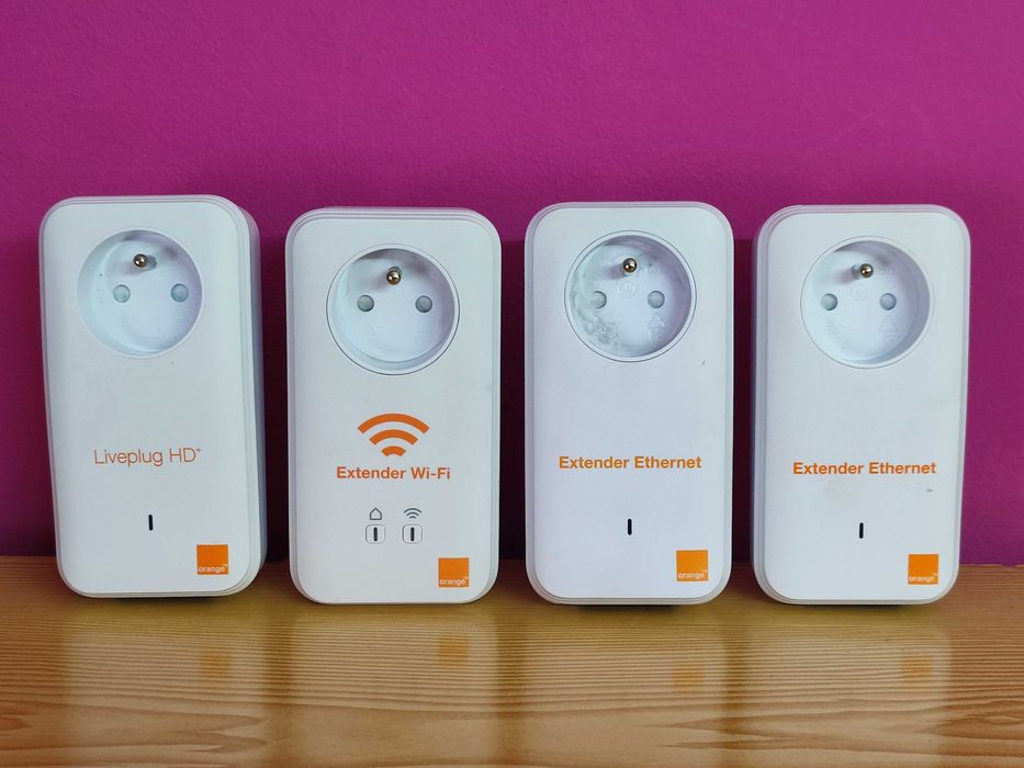 4 Devolo AV500 Wi-Fi PLC Adapters64741094989313120