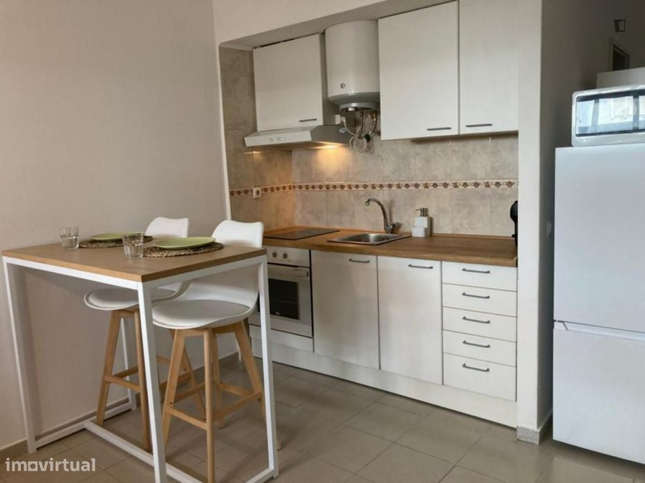 Apartamento com 1 quartos - localizado em Paço de Arcos Lisbon