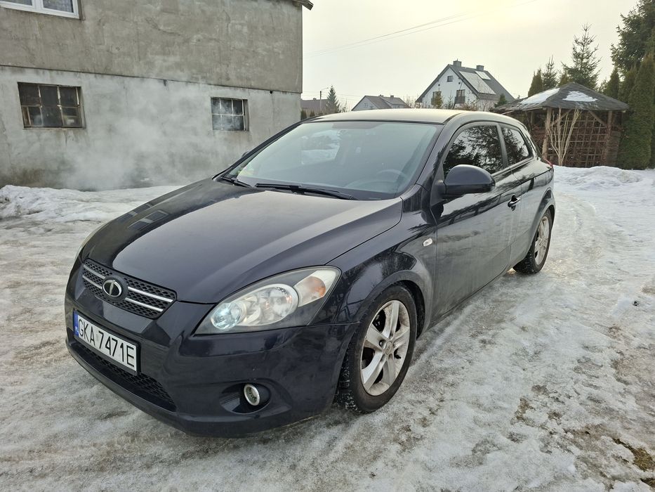 Kia Ceed 1.6 CRDi 140 KM