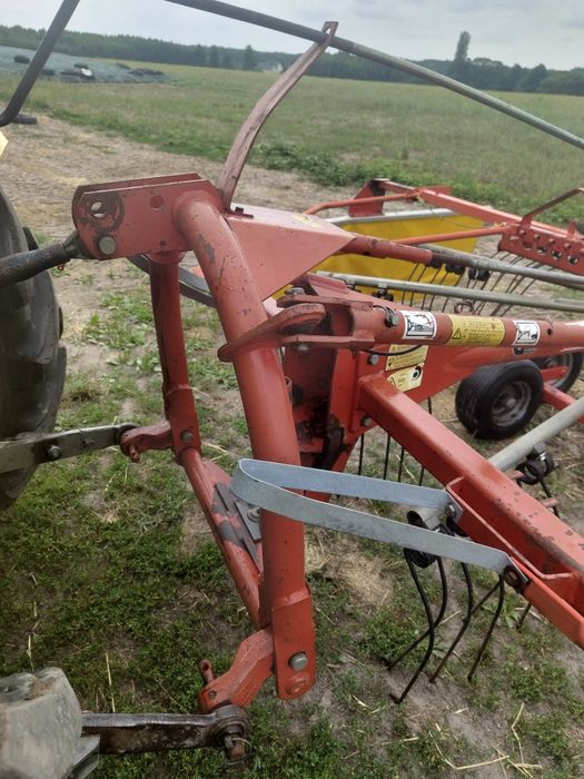 Zgrabiarka Fella TS 425