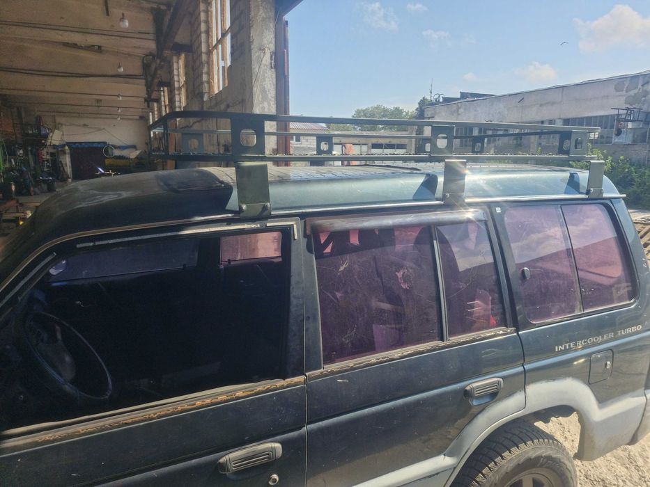 Багажник Mitsubishi Pajero на рейлінги або водостоки