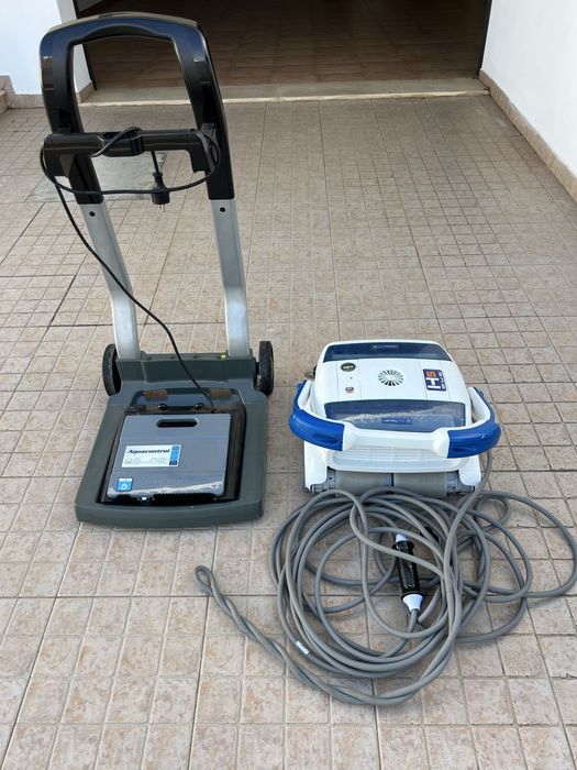 Baixa de Preço - Aspirador de piscina Astral