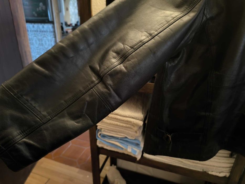 Casaco Cabedal cor preta