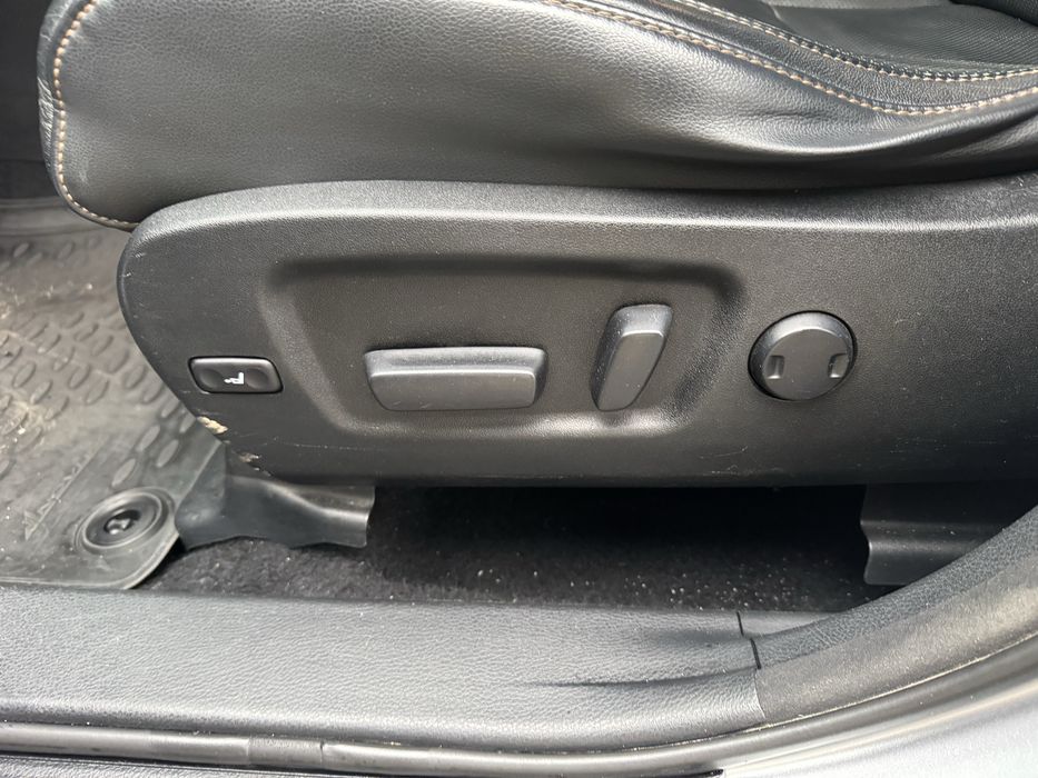 Продам Тойото Хайлендер