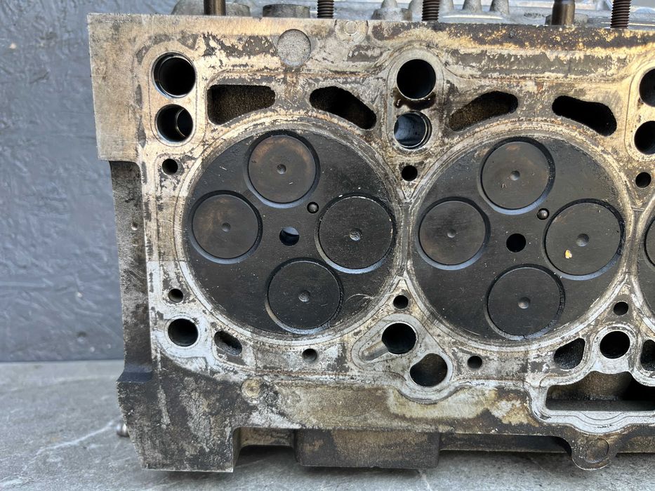 ГБЦ головка блока VW Golf 5 Passat B6 Touran Mitsubishi Lancer 2.0 TDI