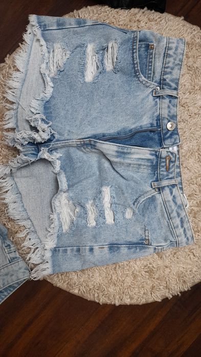 Spodenki jeans 38 Cropp