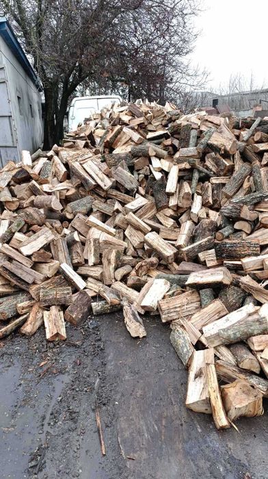 Дрова твердые породы Рубленные, колотые акація дуб