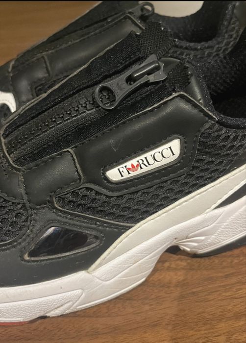Ténis Adidas Fiorucci