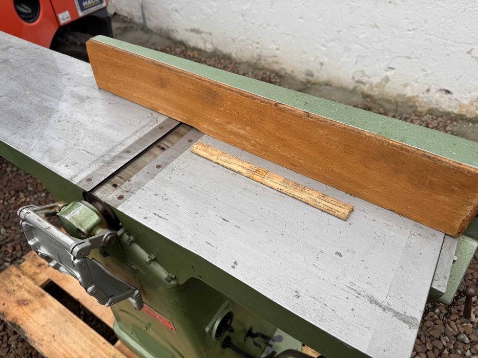 Strugarka wyrówniarka FROMMIA 146 mobilna