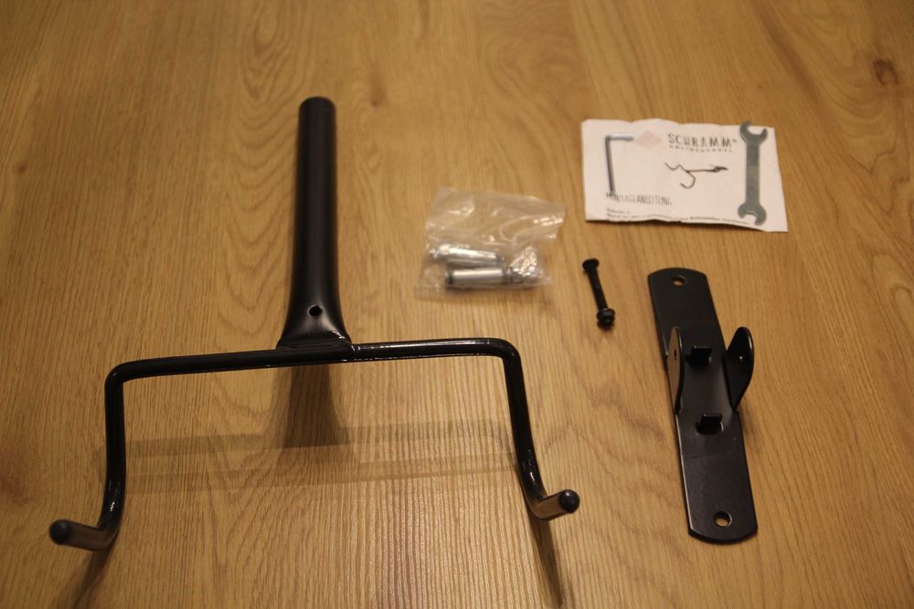 WIESZAK NA ROWER SCHRAMM uchwyt roweroy ścienny haki za ramę na ścianę