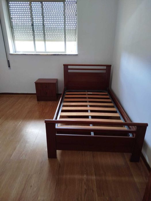 4 Quartos em Apartamento de Estudantes São Martinho do Bispo