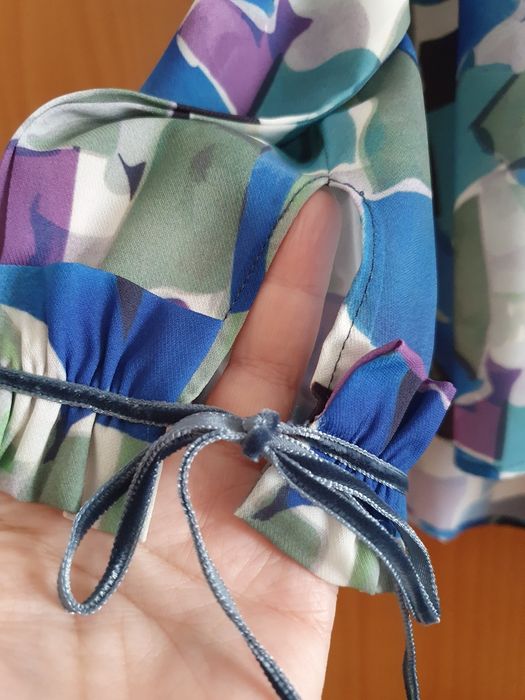 Conjunto blusa e calça ANIRENE, novo!