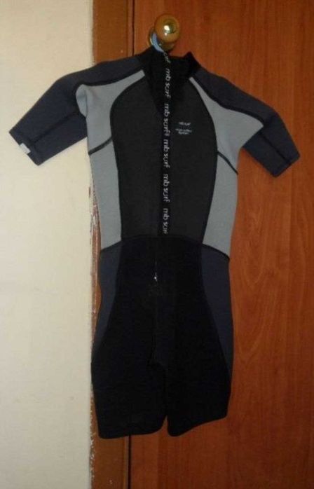 Гидрокостюм для дайвинга