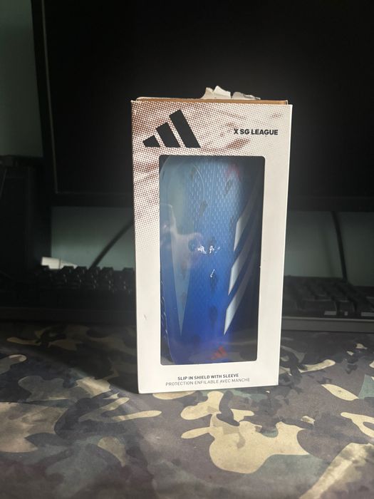Ochraniacze do piłki nożnej Adidas X SG League