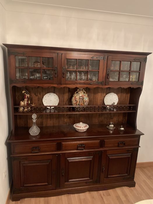 Movel de sala de Jantar  em Mogno