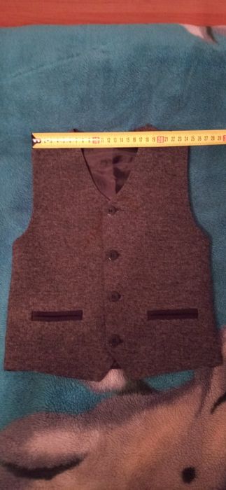 Жилетка класична для школяра.