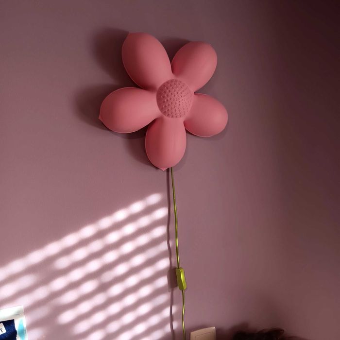 Candeeiro luz de presença  em flor