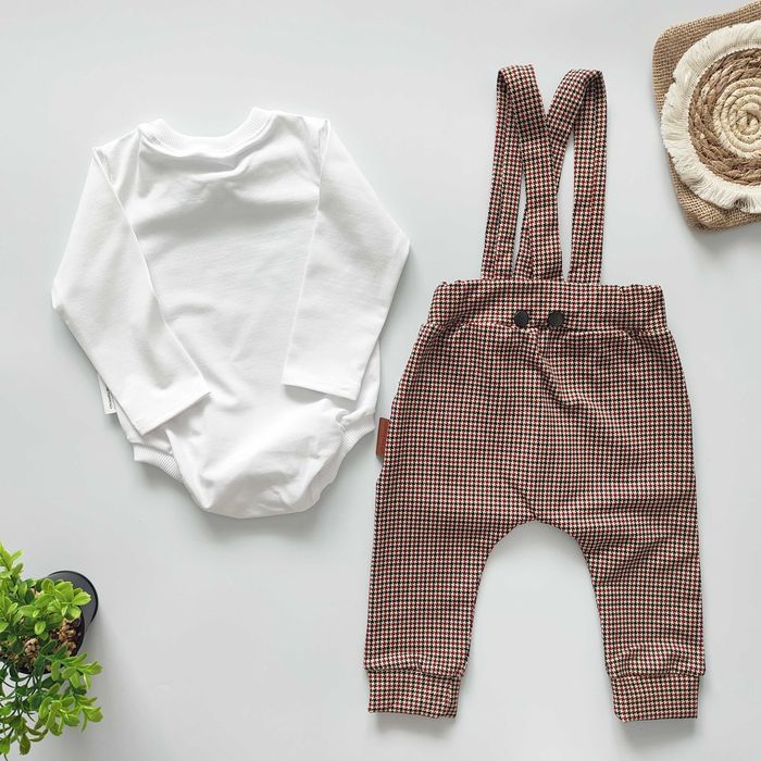 Elegancki KOMPLET chłopięcy, modny GARNITUR bordo beż mucha szelki 92