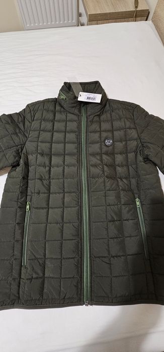 Sprzedam nową kurtkę puchową Gues