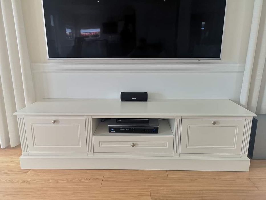 Lakierowanie  frontow mdf drewno fornir