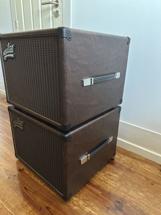 Colunas de baixo Aguilar DB112