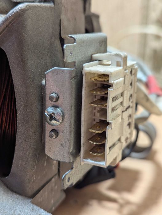 Двигатель СМА Indesit, Ariston - Welling