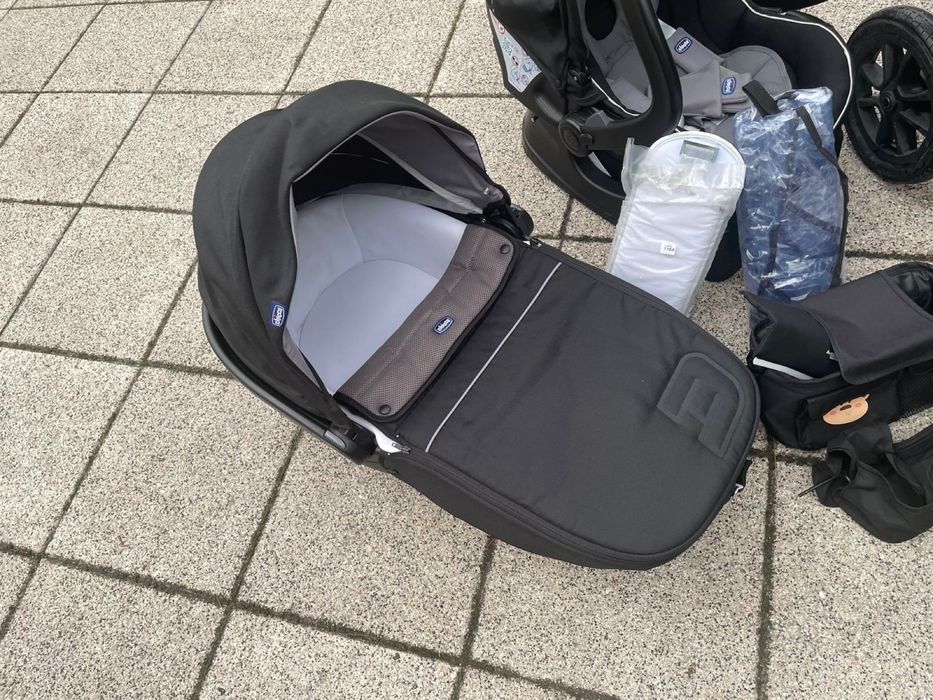Коляска Chicco Trio Activ 3 Jet Black