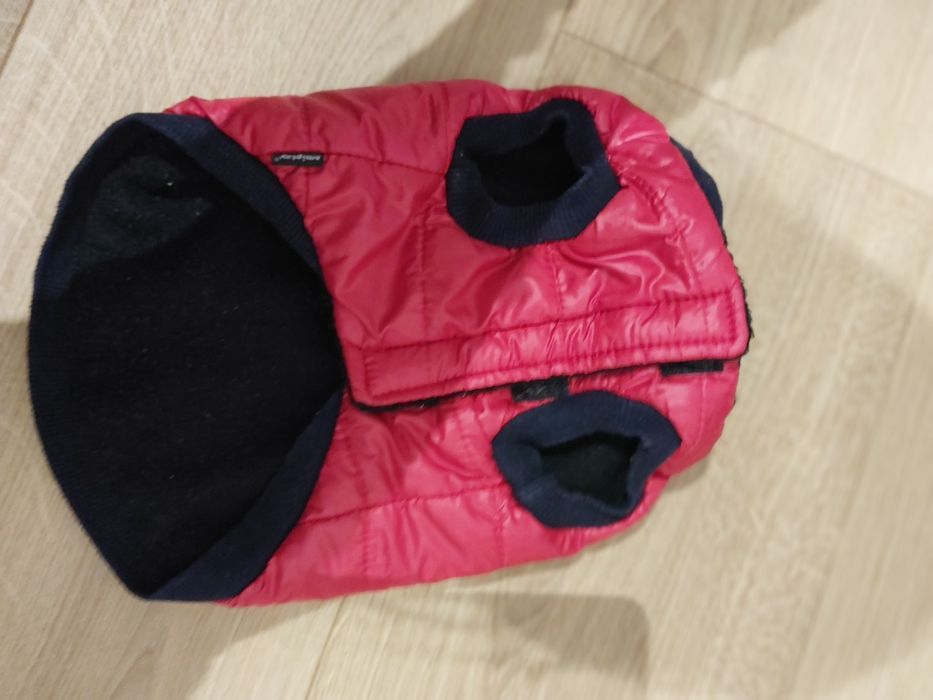 Kurteczka pikowana Amiplay dla pieska 29cm